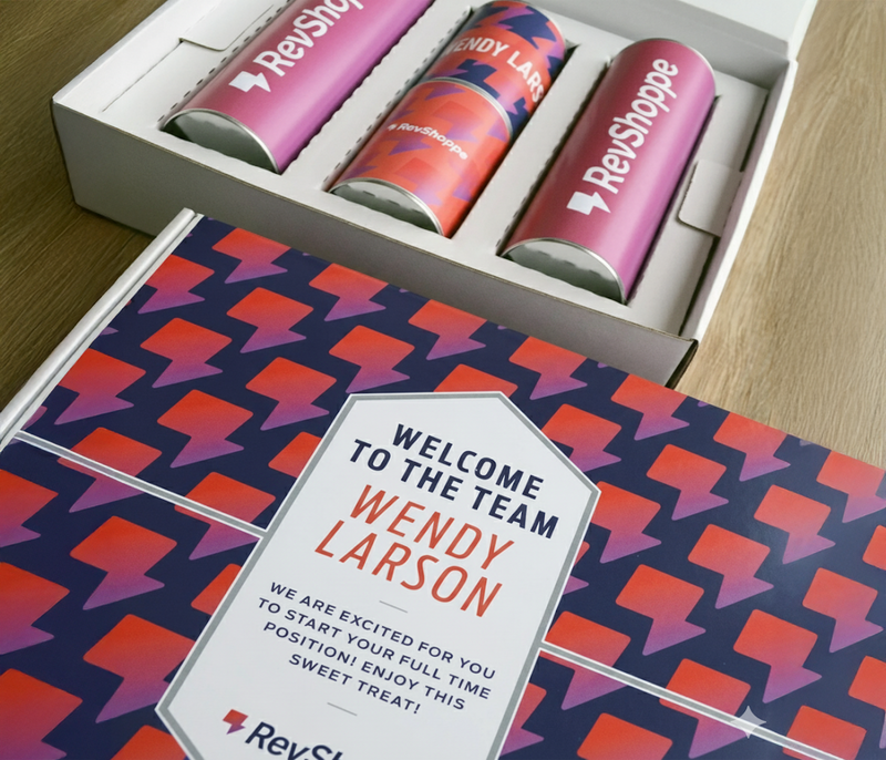 Onboarding welcome gifts